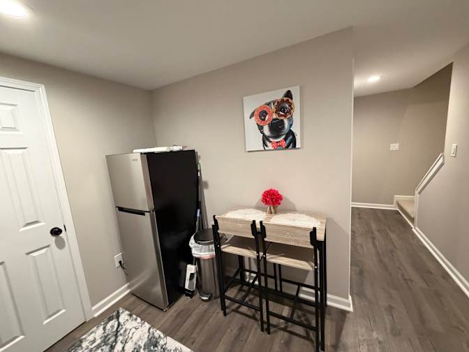 Khali A's room