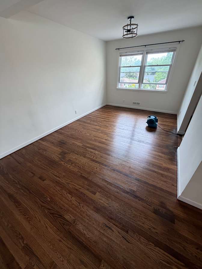 kEN's room