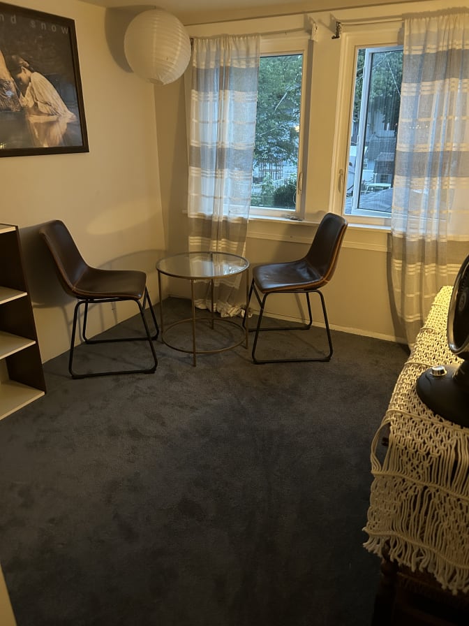 Carissa O.'s room