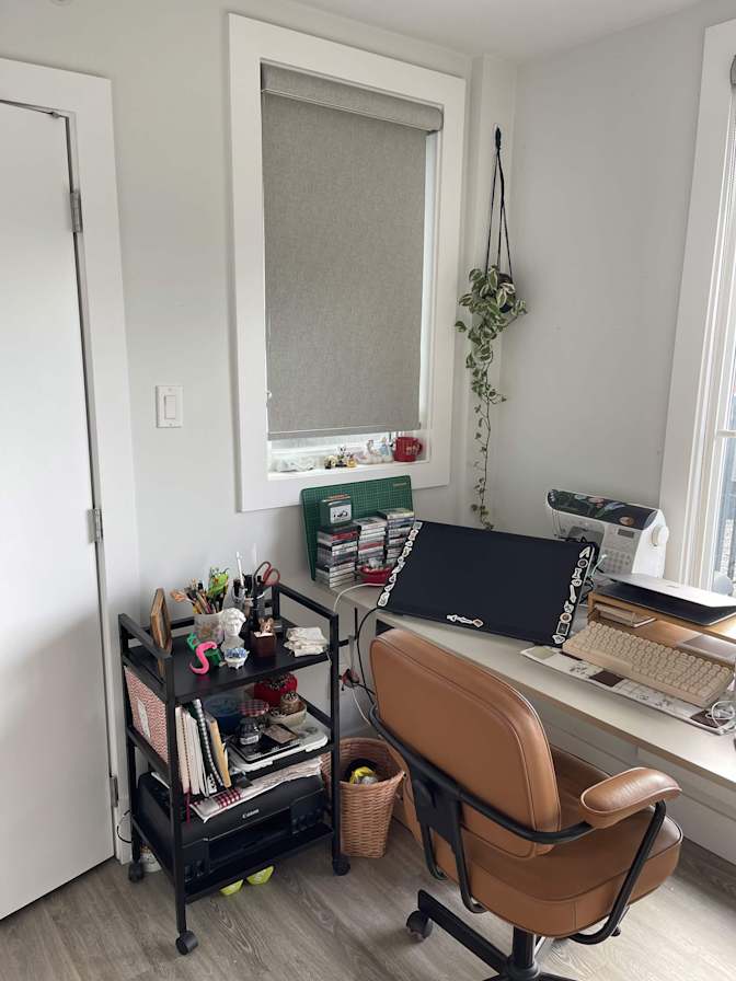 Del's room