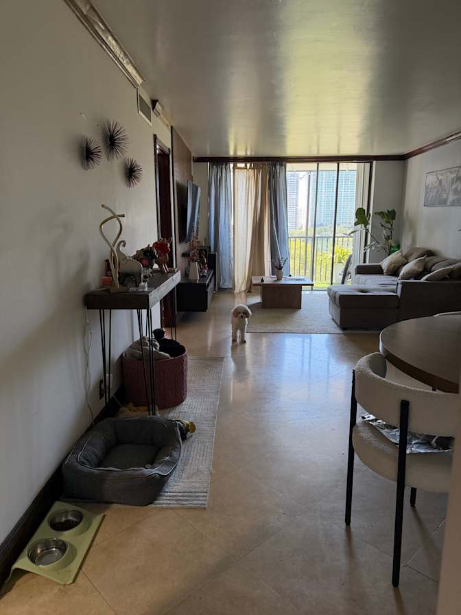 Maricarmen's room