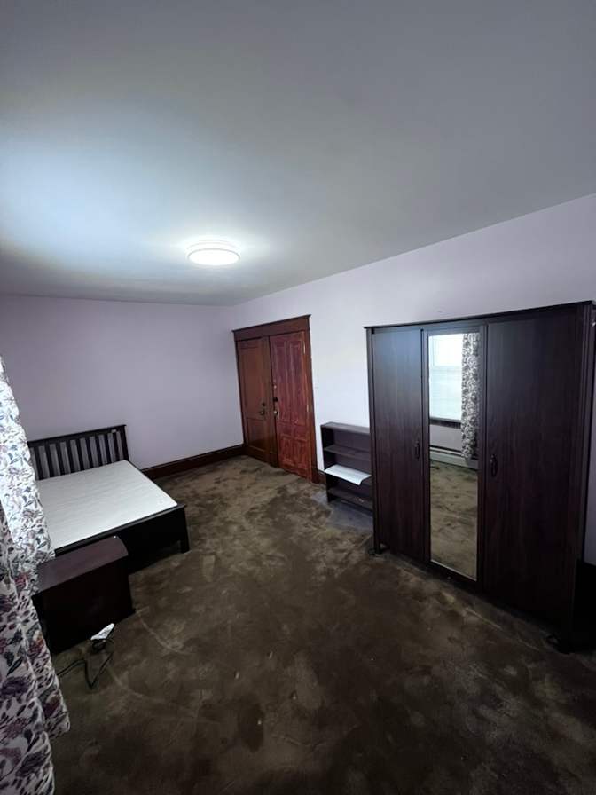 FRANCIS's room