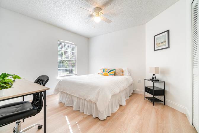 PadSplit's room