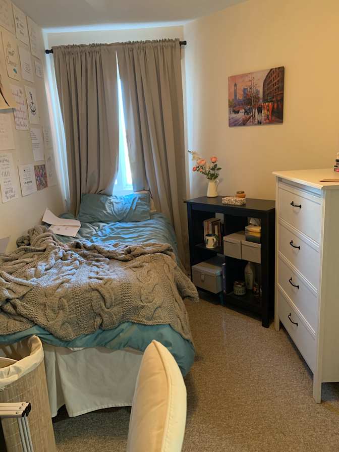 Kristina oakes's room