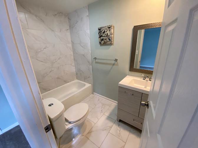 Alcove Rooms's room