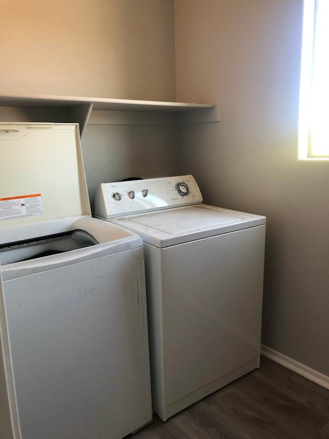 Lia Homes's room