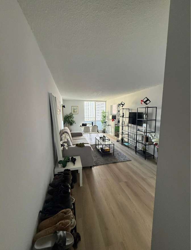 Sunny's room