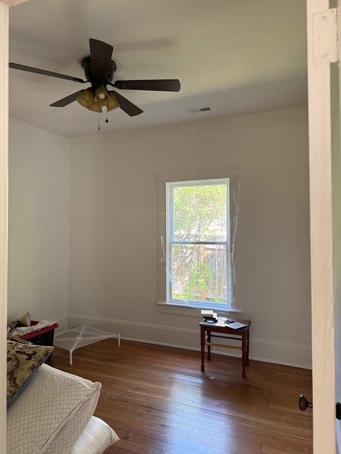 WENDI BINFORD's room