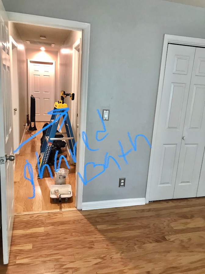 santos's room