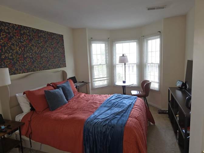 Sunny's room