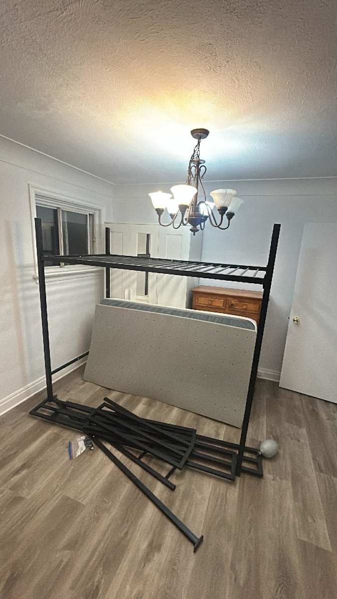 Leia Surette's room