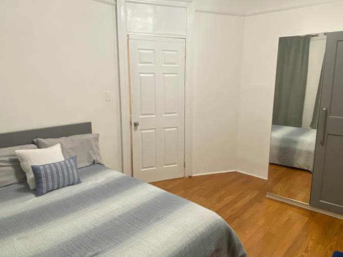 Enrico's room