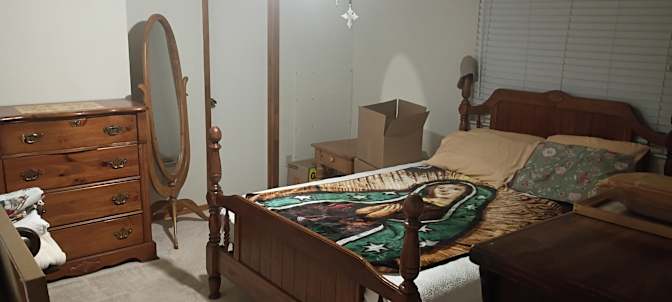 Pedro Costilla's room