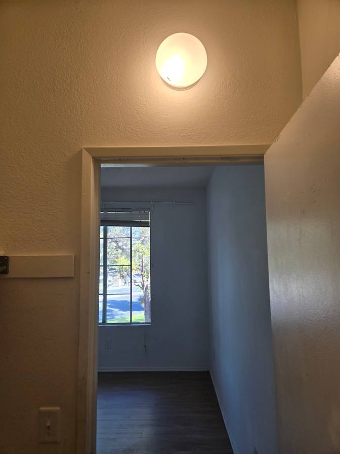 Alu's room