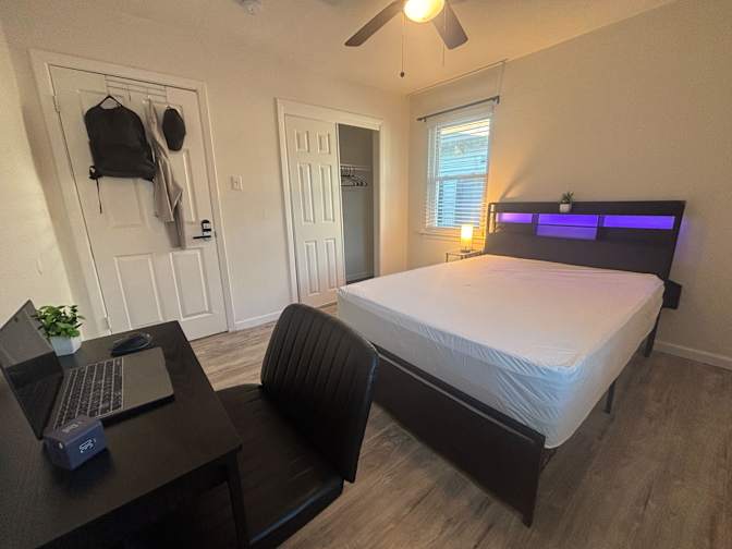 PadSplit's room