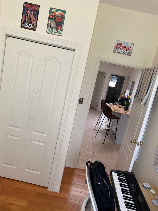 Winston's room