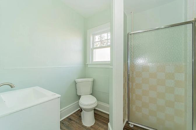 Alcove Rooms's room