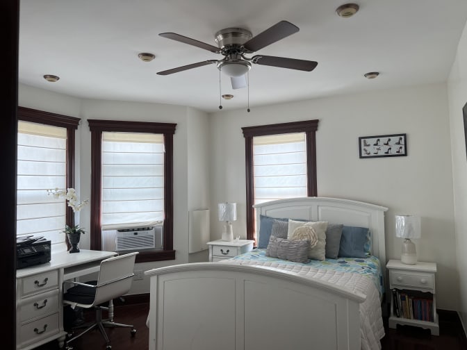 Carmen Hernandez's room