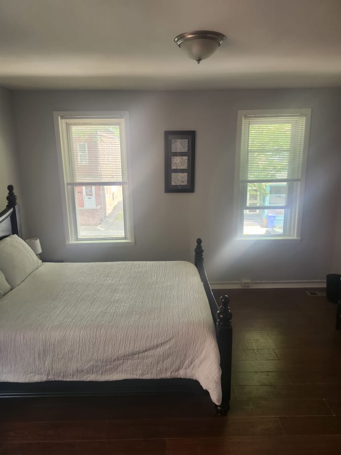 Carla's room