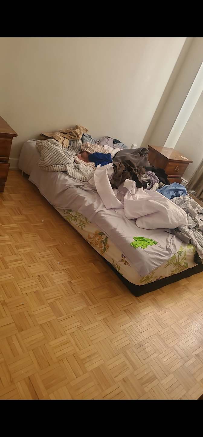 kj kj's room