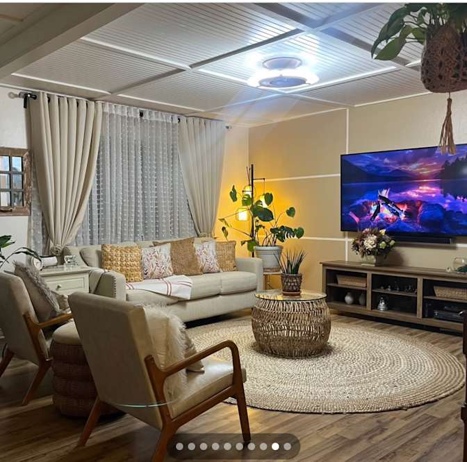 Mike O's room