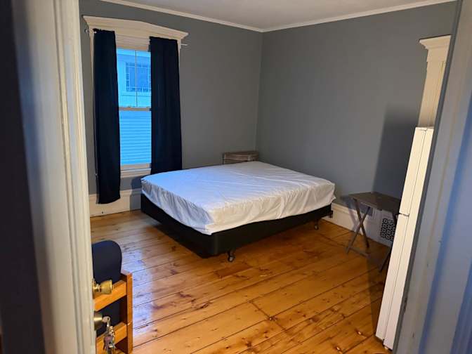 Tony's room