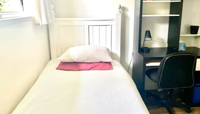 Burns Family's room