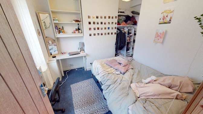 Adoley's room