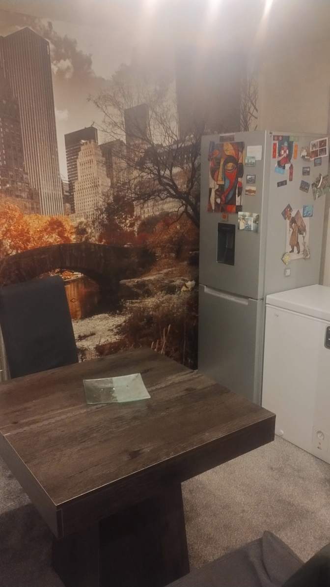 Mark Shearer's room