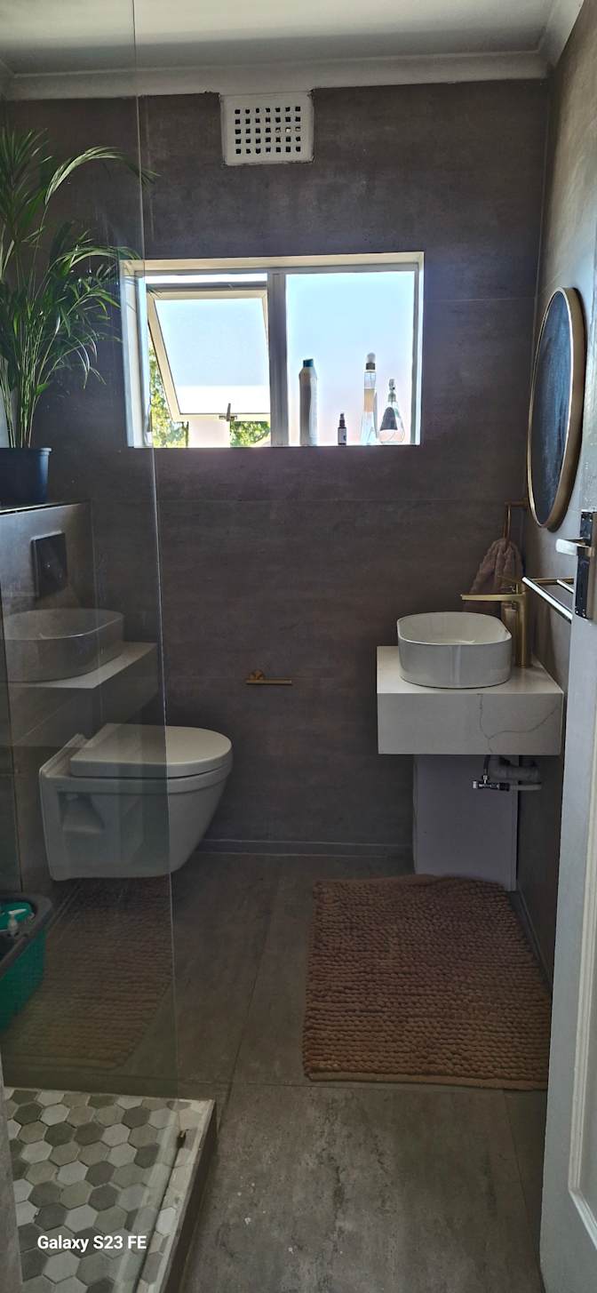 Omphile's room