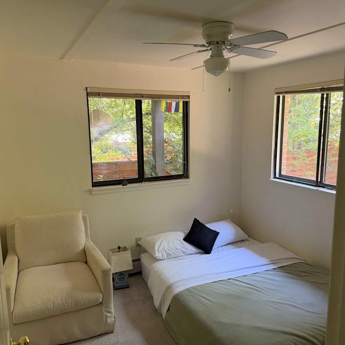 Chee's room
