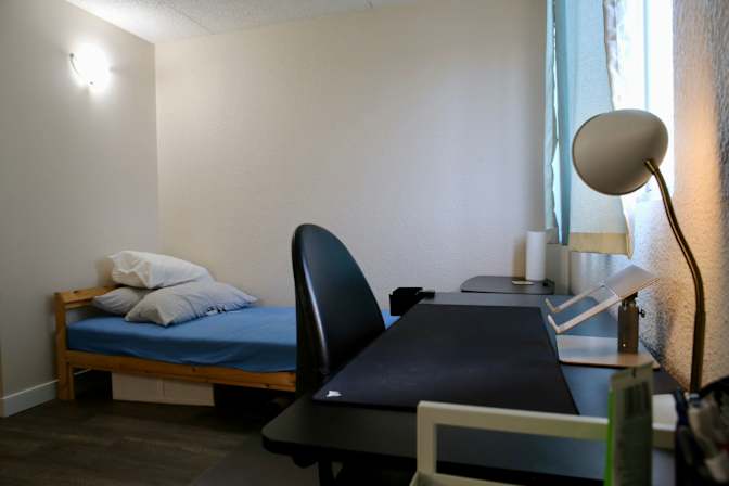 Minh (Wilson)'s room