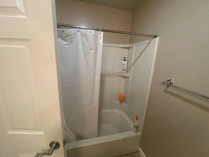 Shobra's room