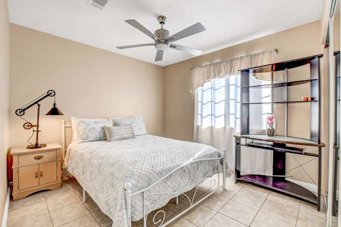 PadSplit's room