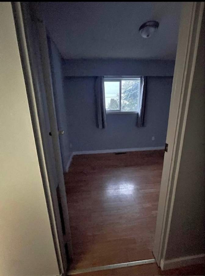 Tara's room