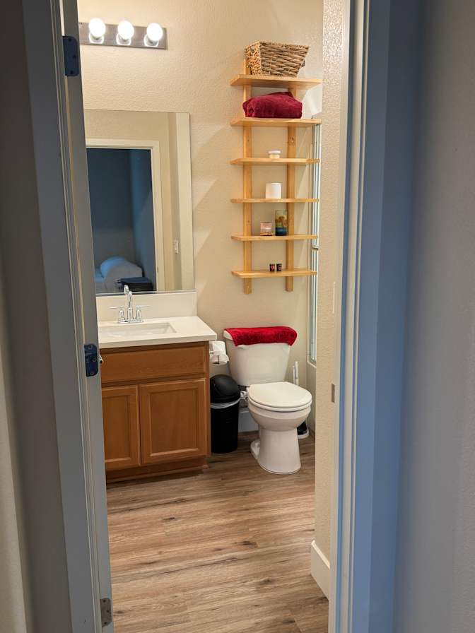 Rhonda's room
