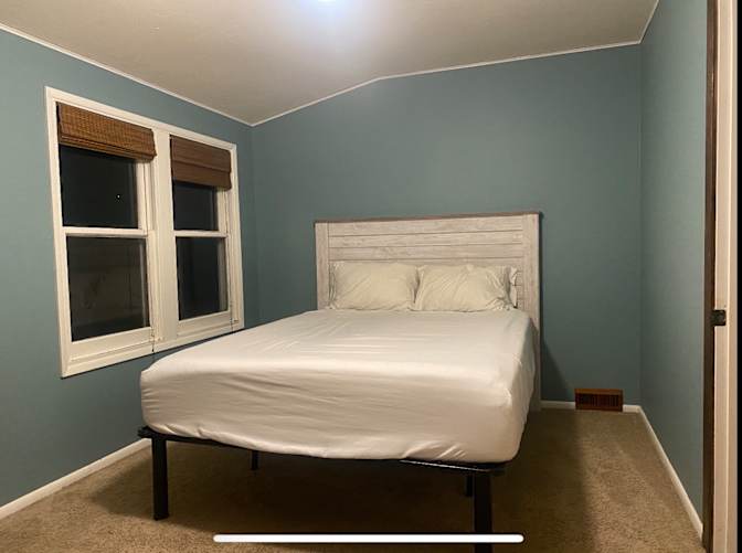 KC Cassily's room