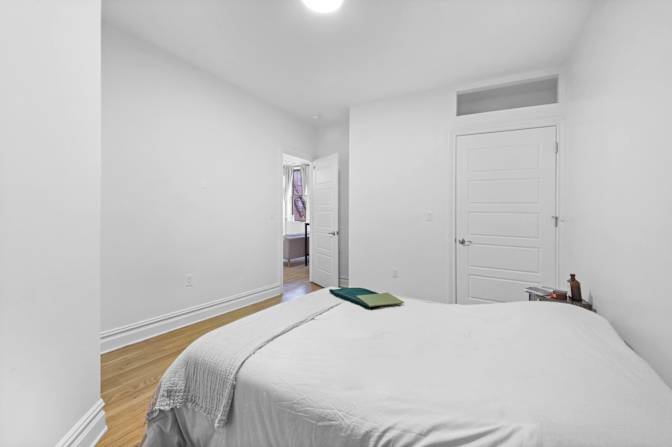 Sam June's room