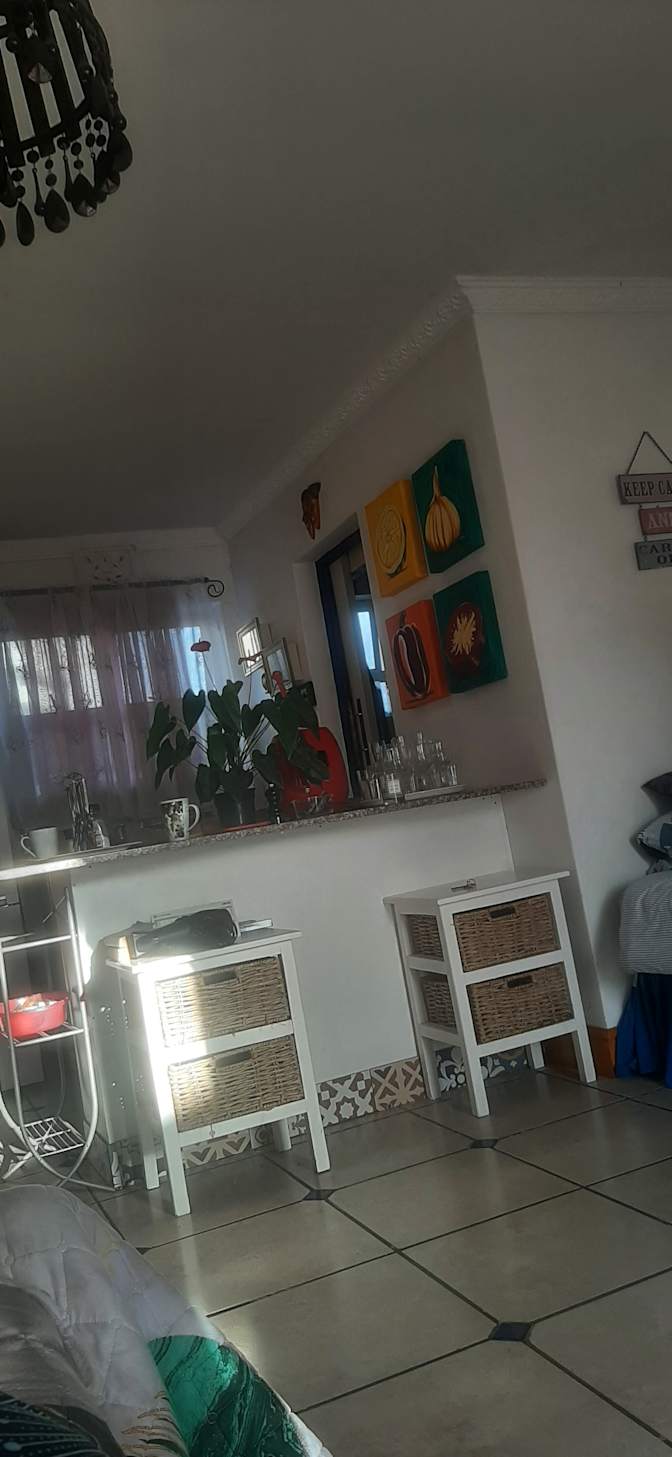 Deborah Bergstedt's room