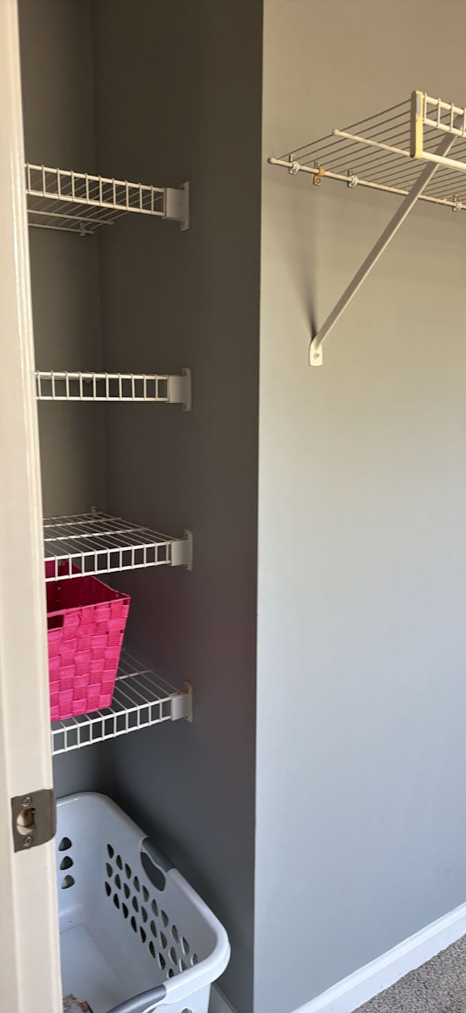 Jill's room
