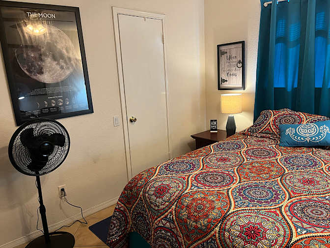 RE's room