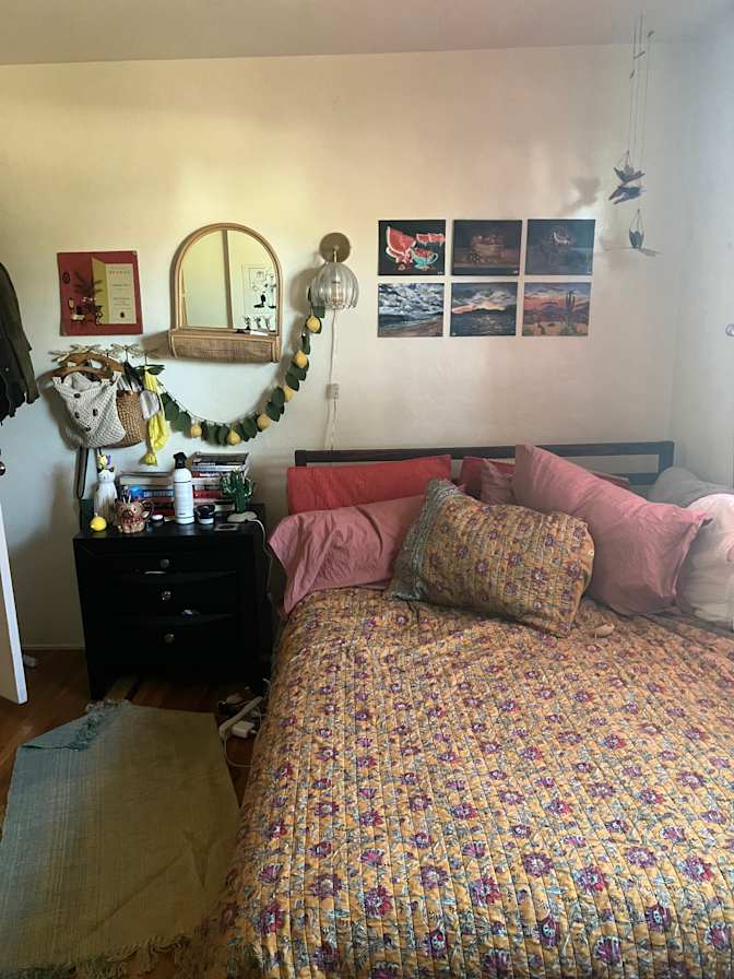 Sara's room