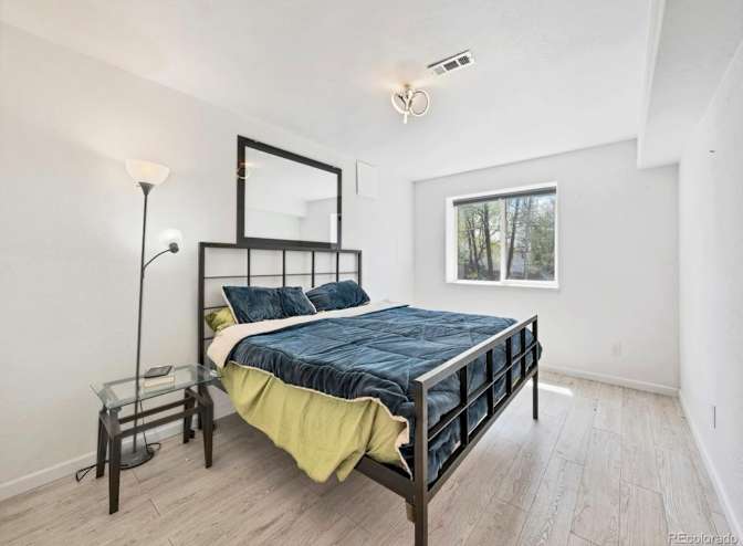 Jay's room