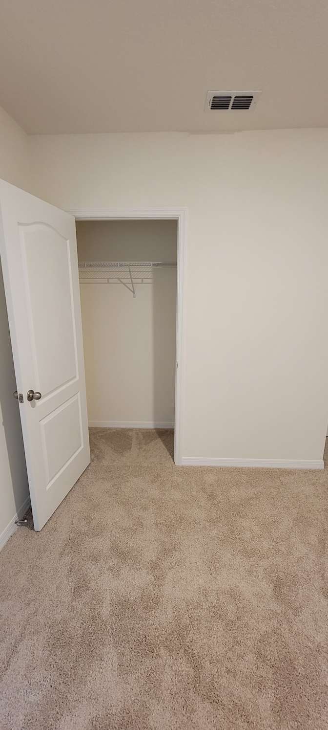 Jose's room