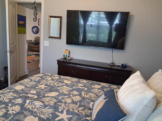 Jet's room
