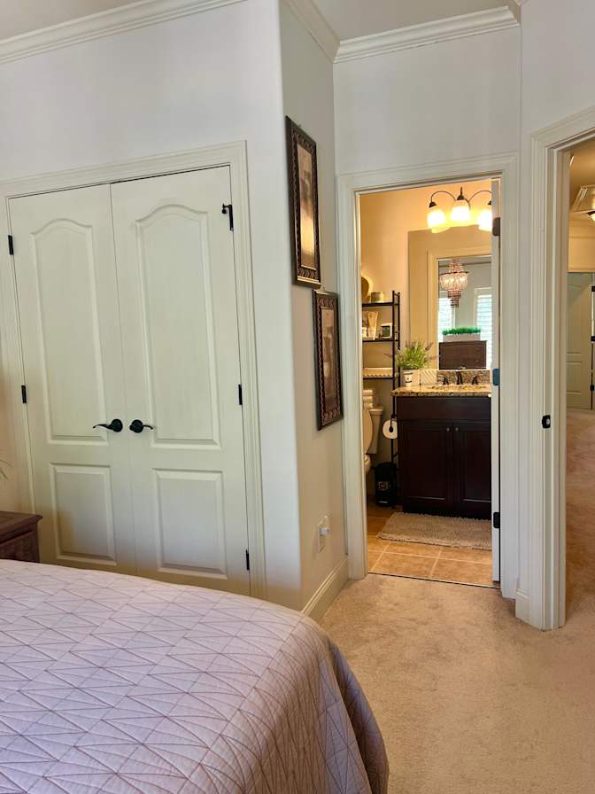 Kimberley's Home's room