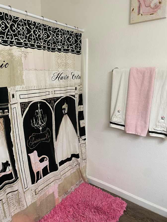 Luz's room