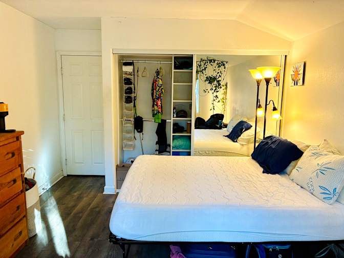 Richard's room