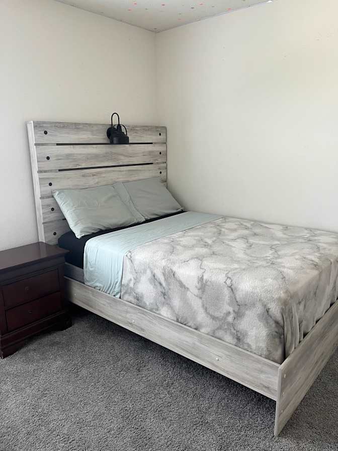 Glory Kofa's room