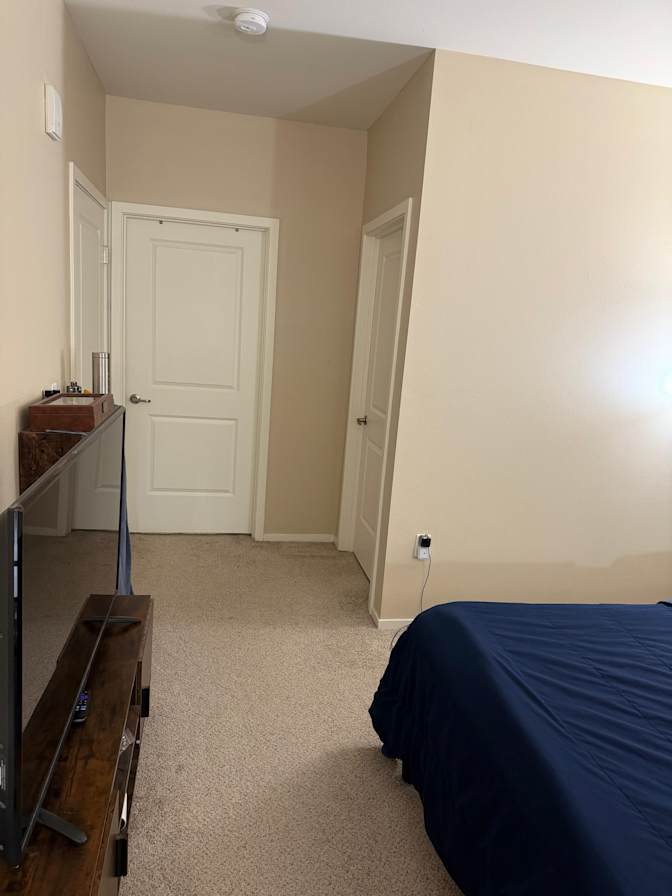 Tarun's room